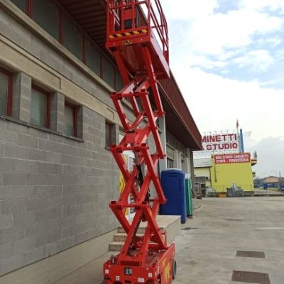 PIATTAFORMA DI LAVORO AEREA PANTOGRAFO HELI